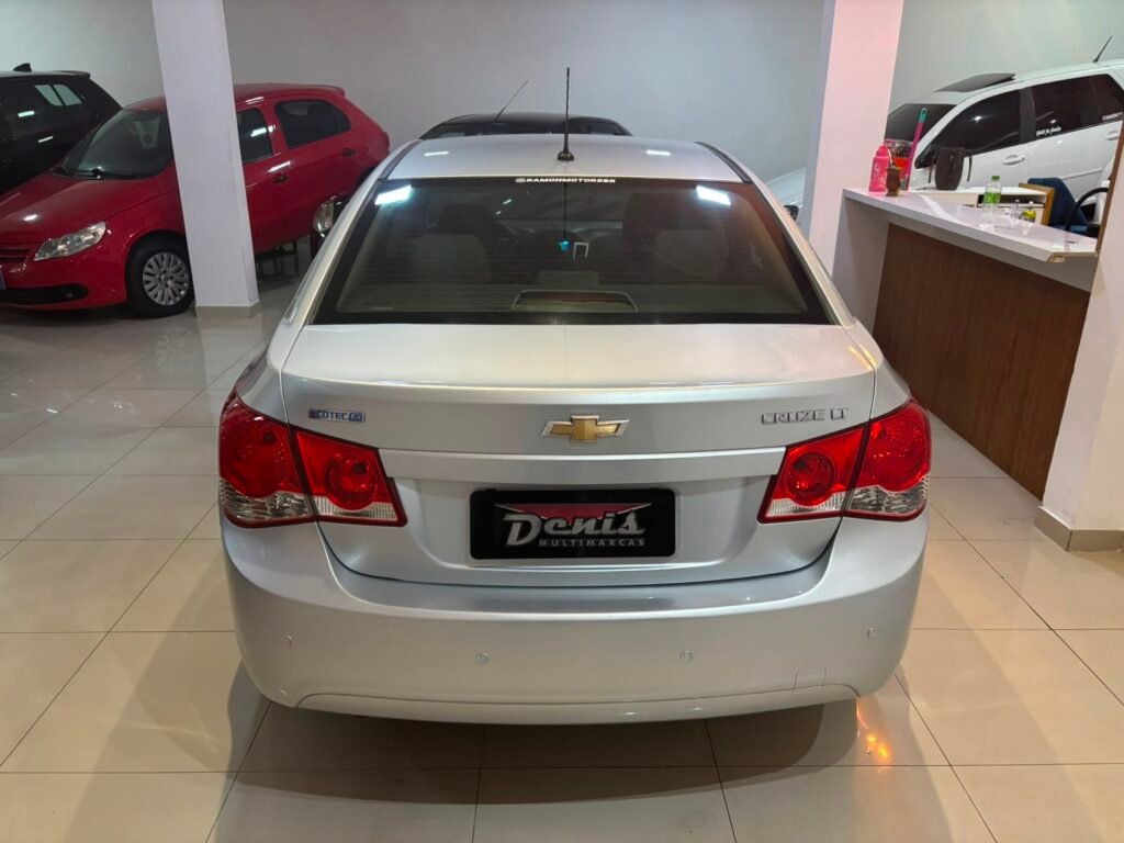 CRUZE SEDAN AUTOMATICO 2012 CANOAS DEINIS MULTIMARCAS (4)