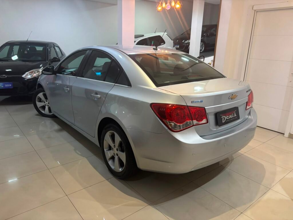 CRUZE SEDAN AUTOMATICO 2012 CANOAS DEINIS MULTIMARCAS (5)