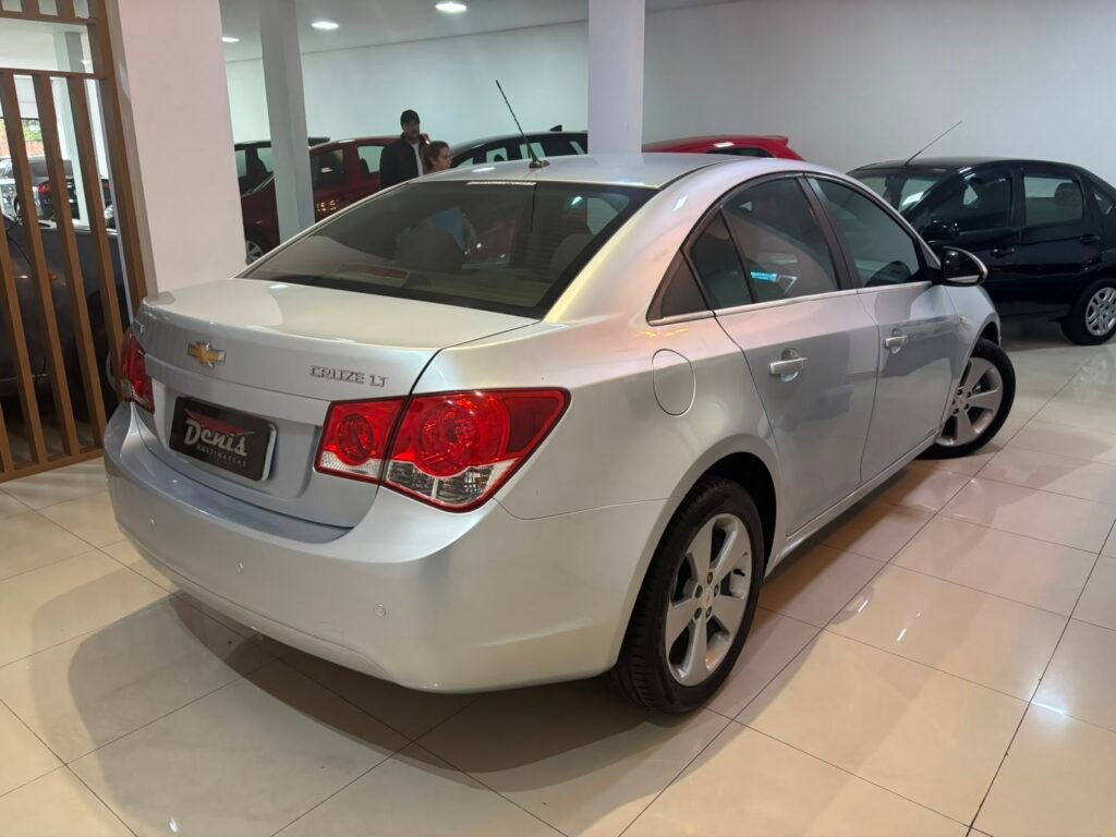 CRUZE SEDAN AUTOMATICO 2012 CANOAS DEINIS MULTIMARCAS (8)