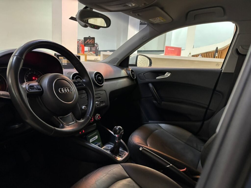 audi a1 esportback 2015 denis multimarcas revenda de veiculos carros seminos em canoas rs brasil (7)