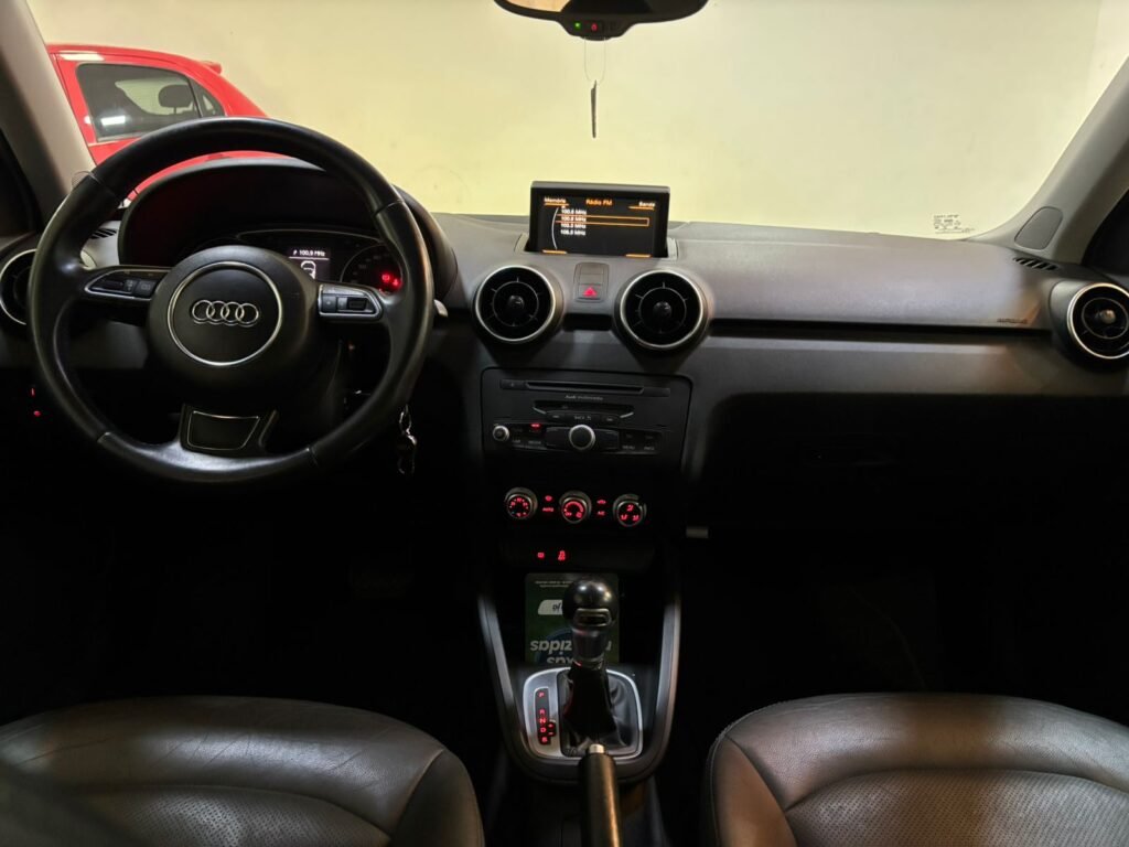 audi a1 esportback 2015 denis multimarcas revenda de veiculos carros seminos em canoas rs brasil (8)