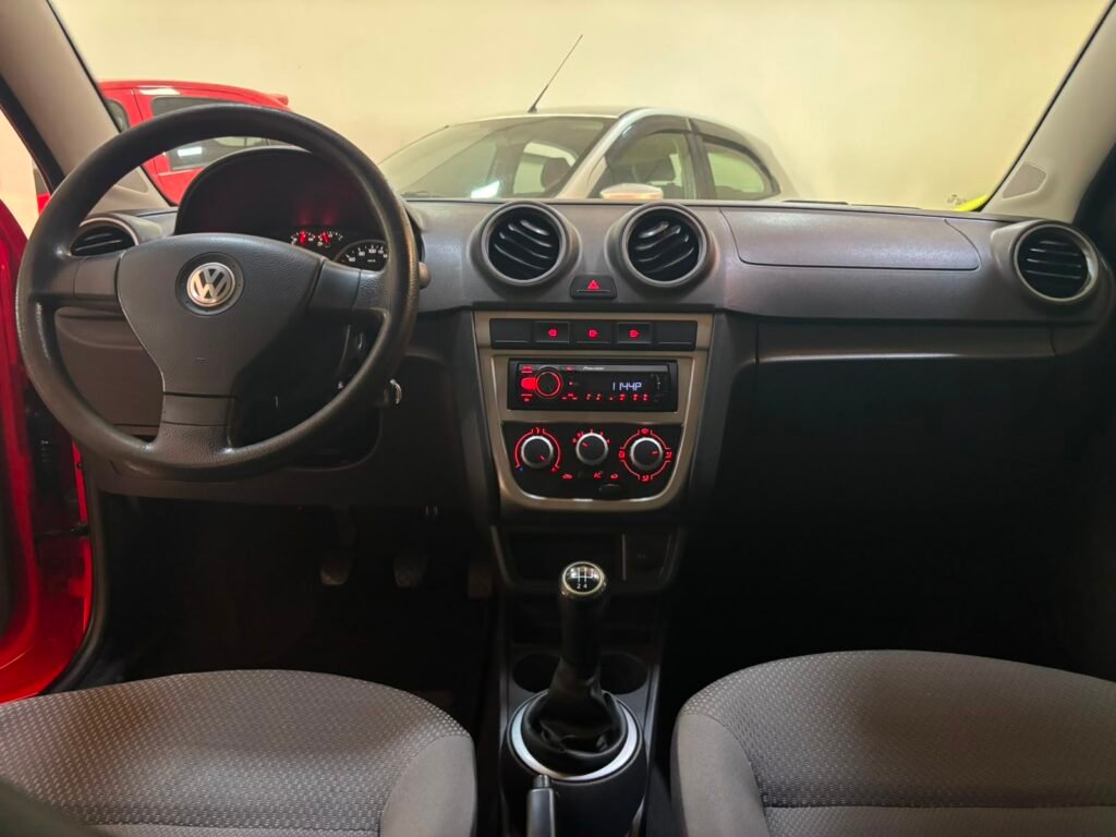 VOYAGE 1.6 COMPLETO ATÉ 35 MIL REAIS (8)